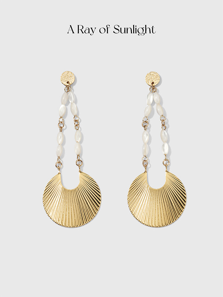 Paradise Island Scallop Earrings,Lumivault.