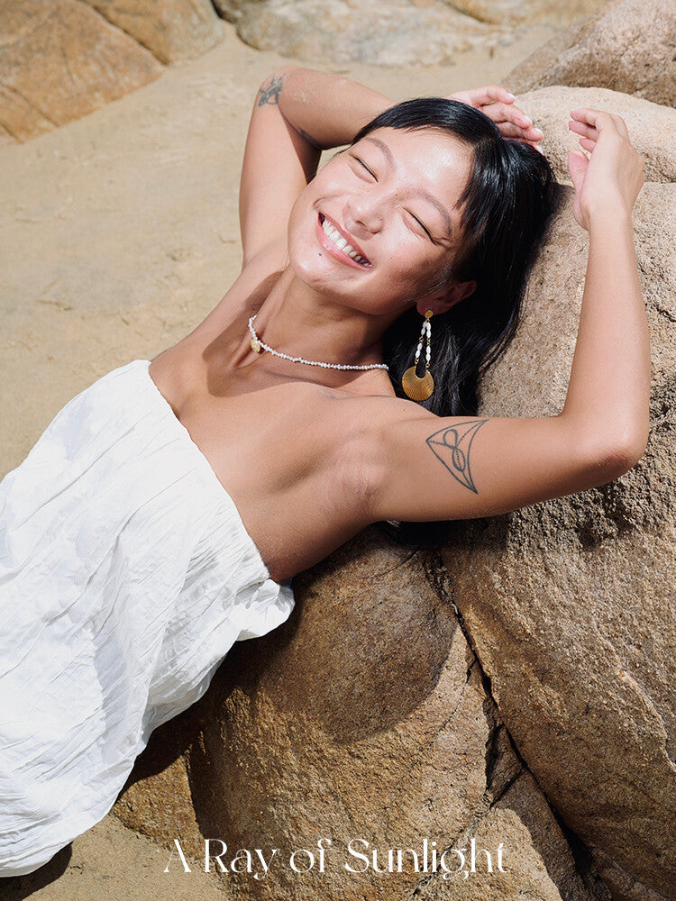 Paradise Island Scallop Earrings,Lumivault.