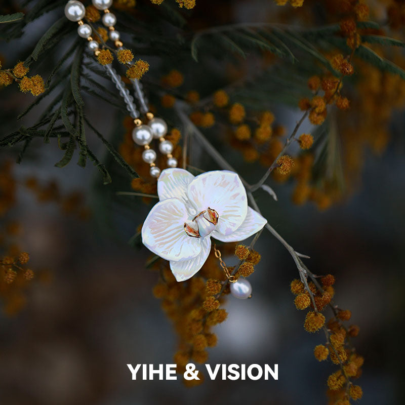 Moth Orchid Pearl Ceramic Necklace,Lumivault.