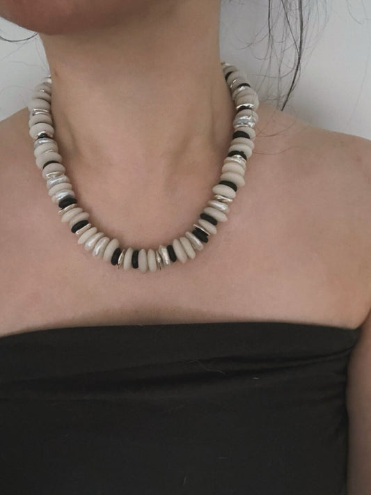 Pharpha Boram Beads Silver Necklace - Lumivault