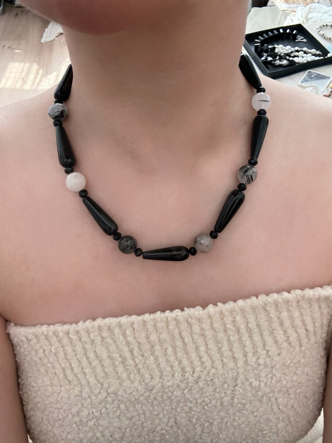 Pharpha Black & White Necklace,Lumivault.
