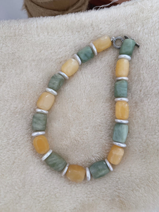 Pharpha Natural Jade Baroque Pearl Necklace - Lumivault