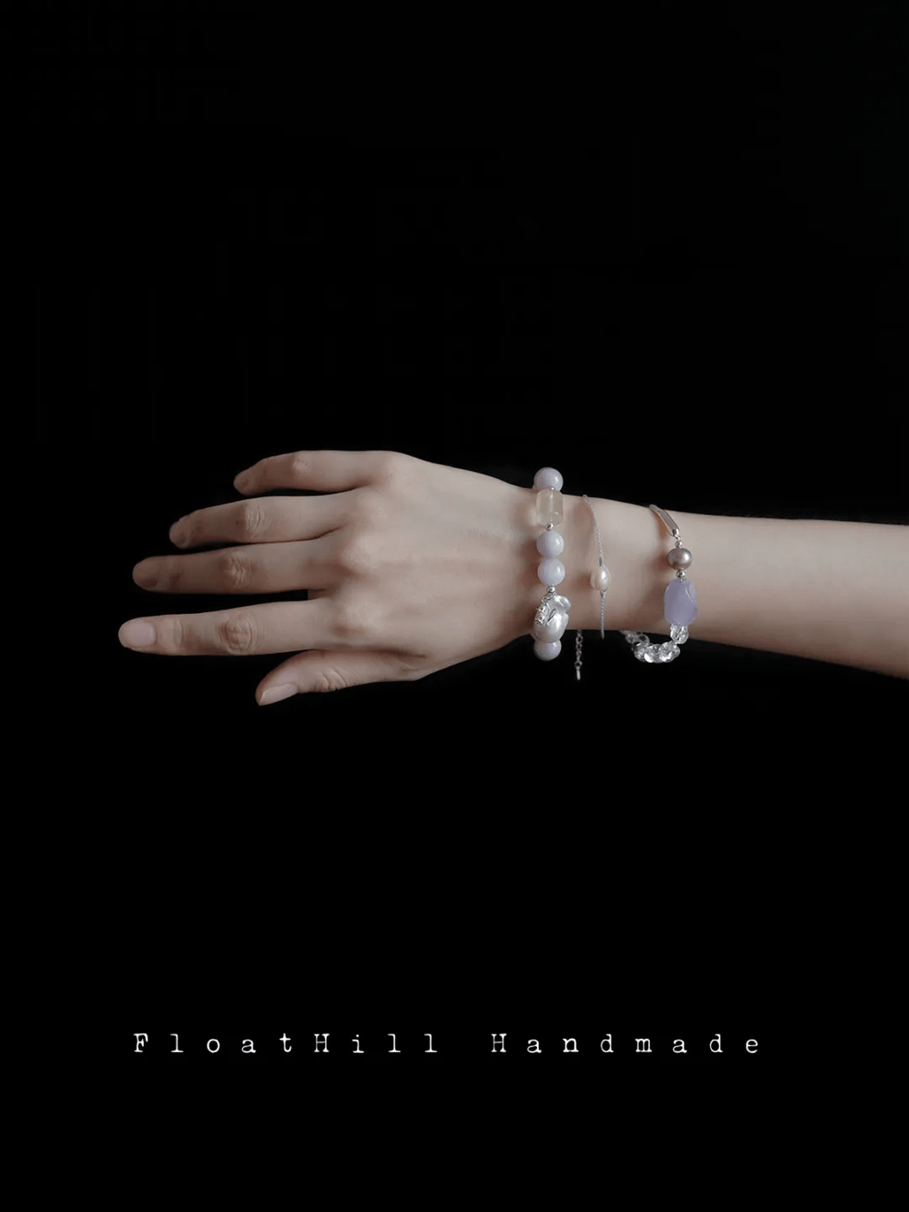 Purple Bellflower FH1208ZFL | Elastic Beaded Bracelet with Spodumene, Lemon Quartz & Mother-of-Pearl