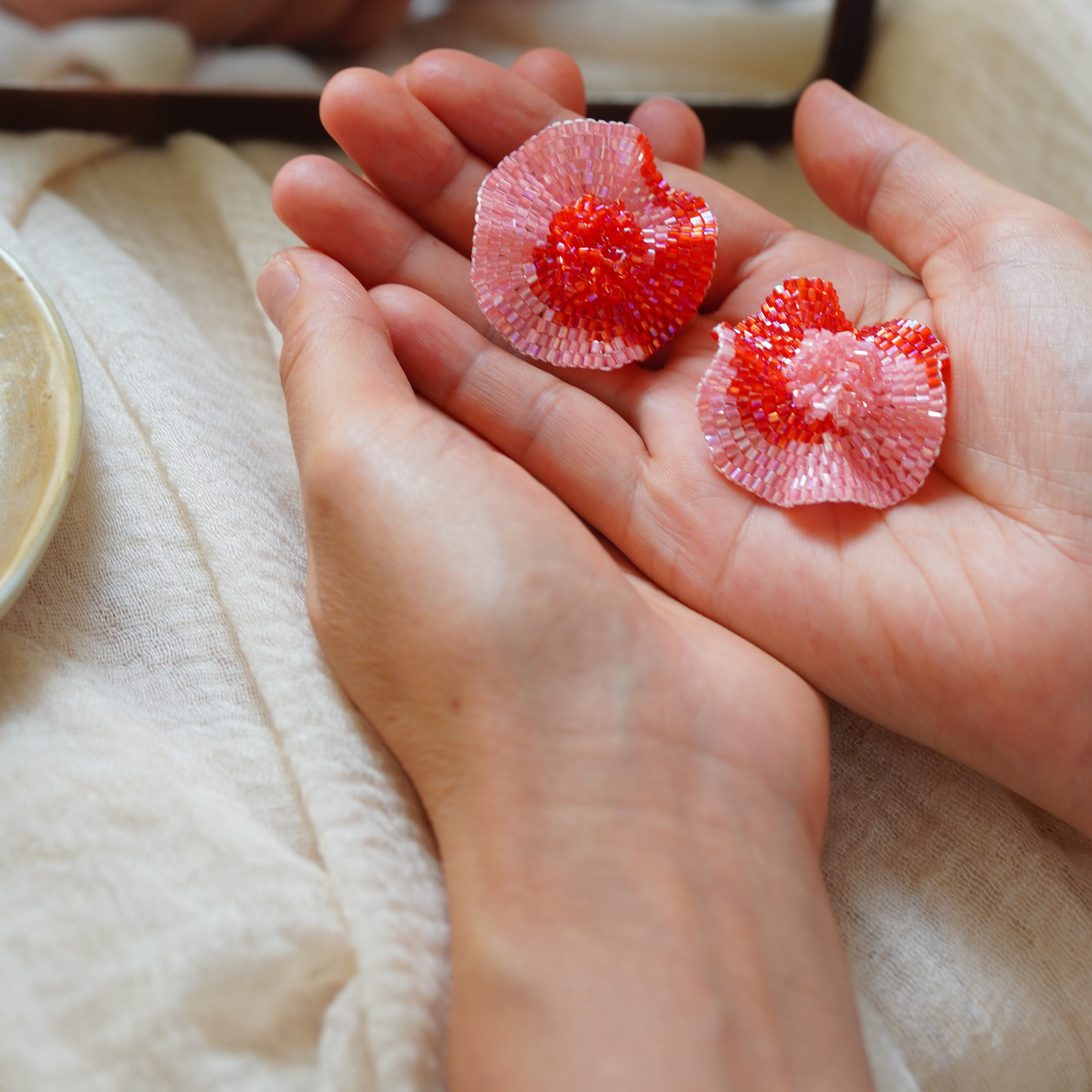 Handmade Beaded Red Flower Earrings,Lumivault.