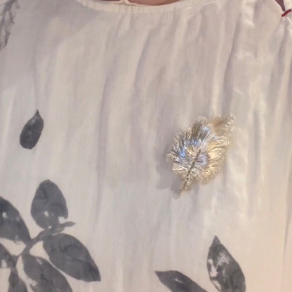 Retro Metal Woven Feather Brooch