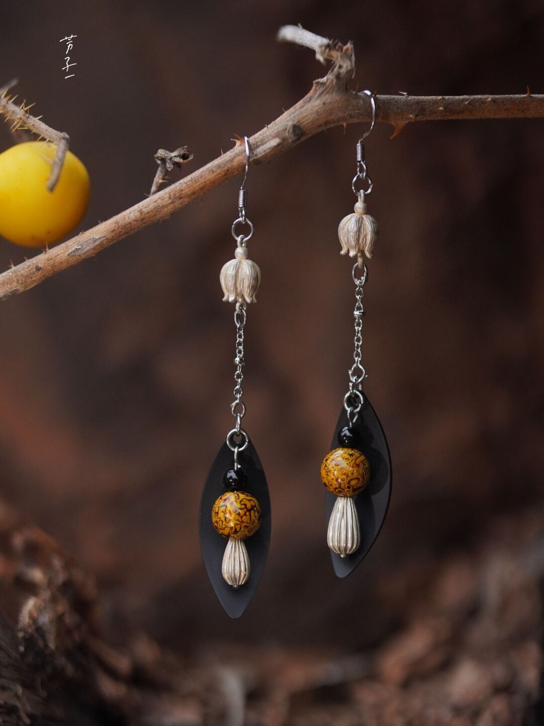 Rhyme Lacquer Earrings,Lumivault.