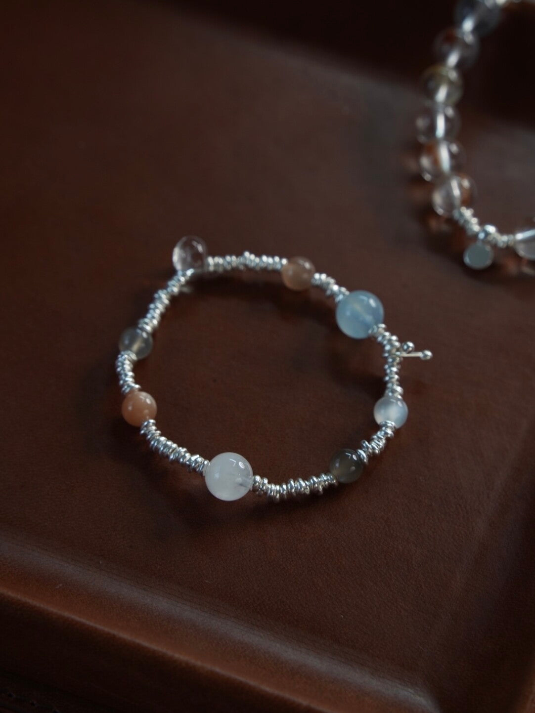 Shadow of Dancing Flowers Bracelet,Lumivault.