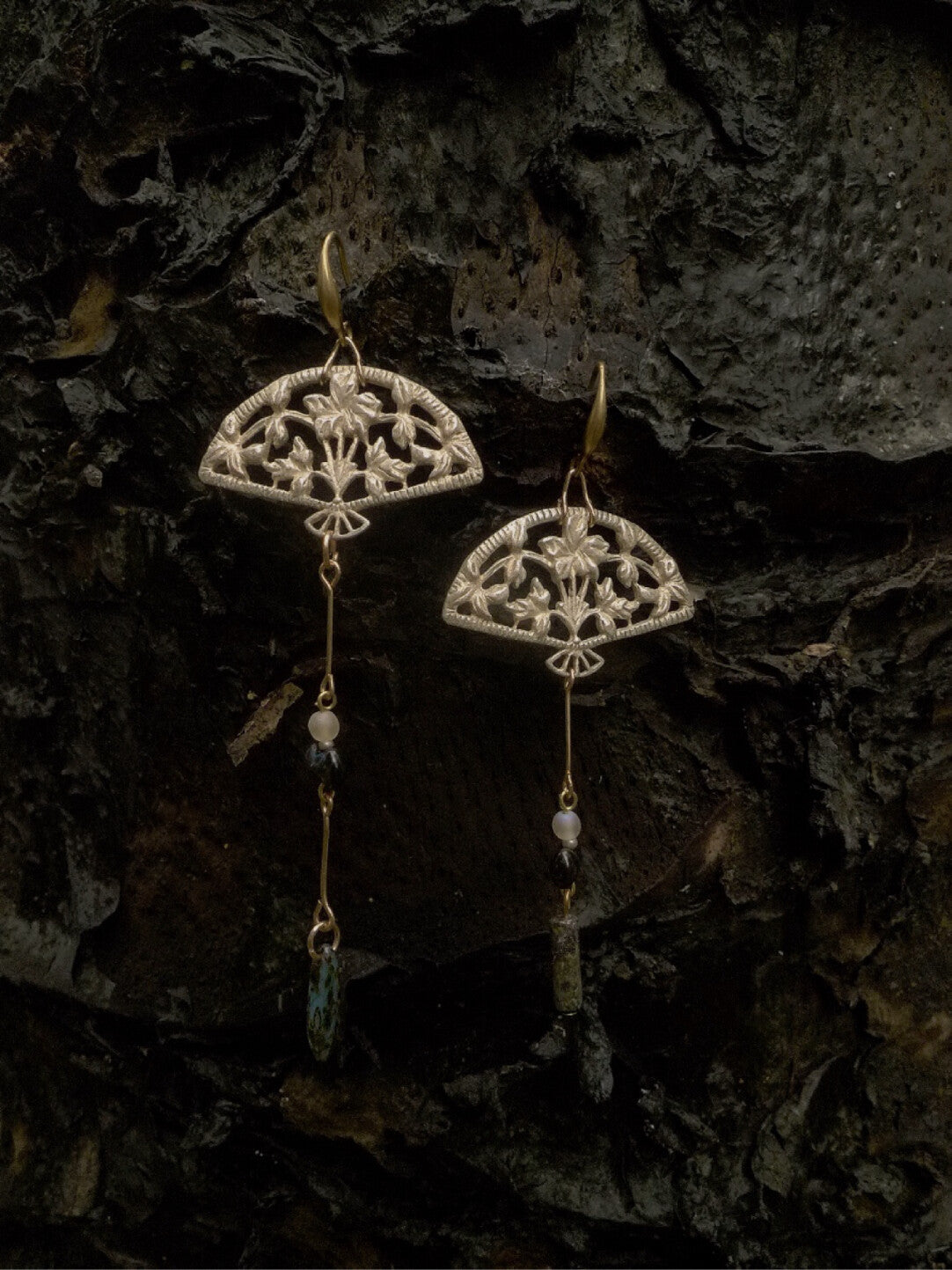 Silver Fan Asymmetrical Beaded Earrings,Lumivault.
