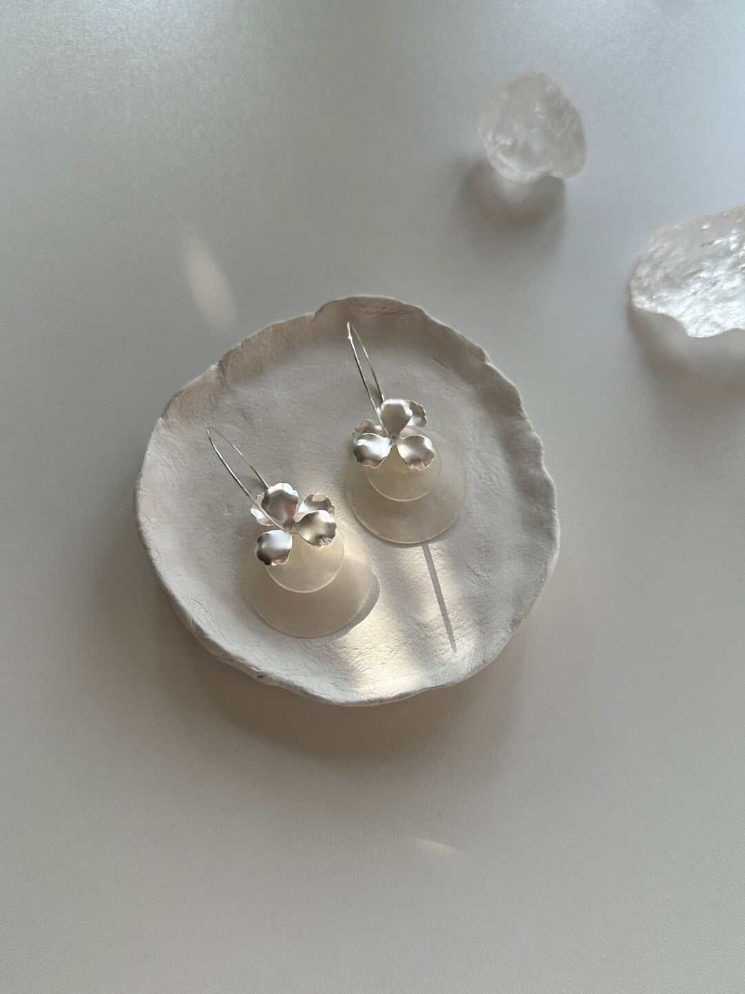 Silver Flower Mirror Shell Earrings,Lumivault.