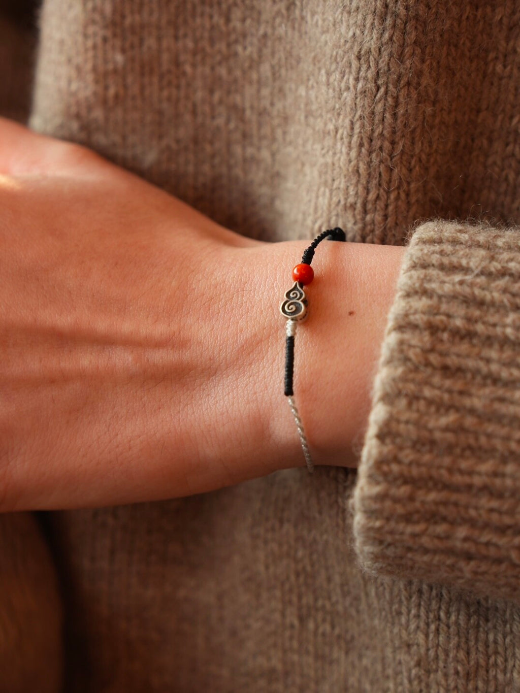 Silver Gourd South Red Agate Braided Bracelet,Lumivault.