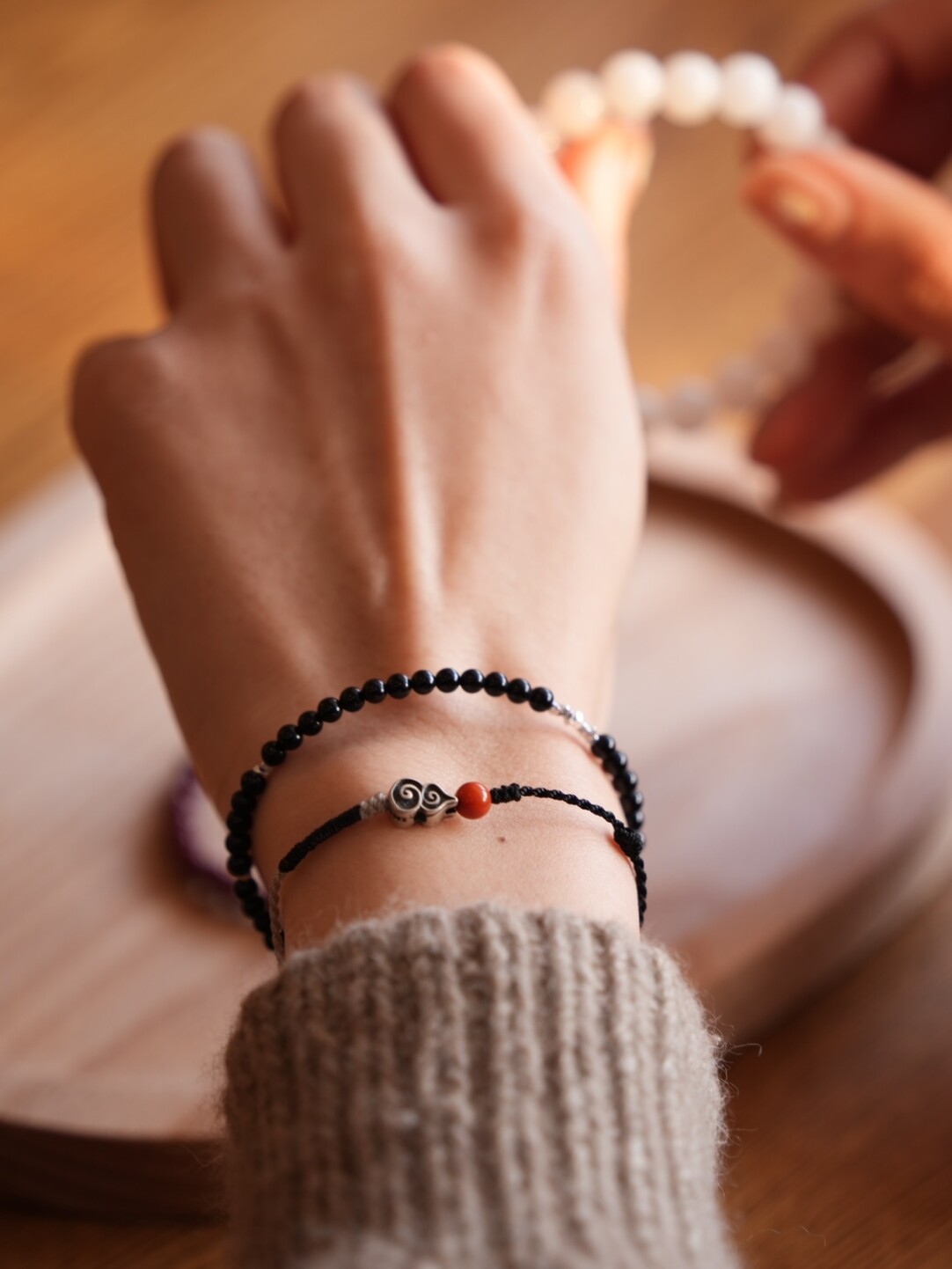 Silver Gourd South Red Agate Braided Bracelet,Lumivault.