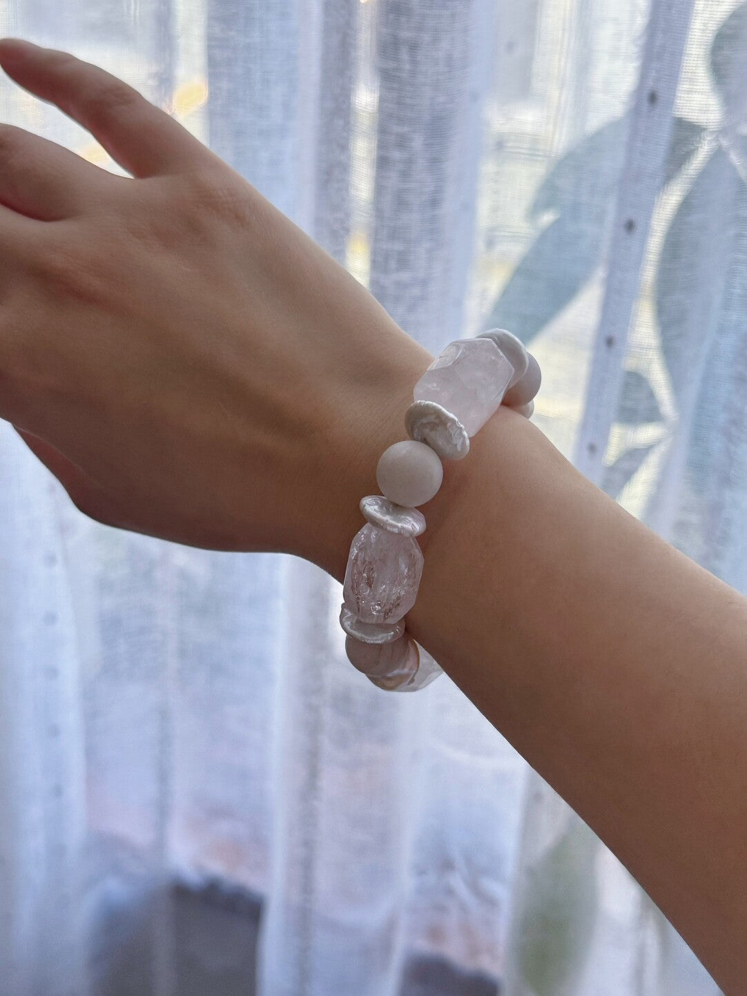 Silver White Crystal Pearl  Bracelet,Lumivault.