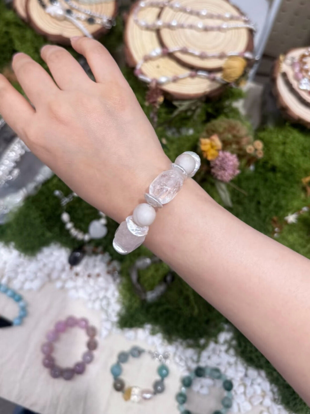 Silver White Crystal Pearl  Bracelet,Lumivault.