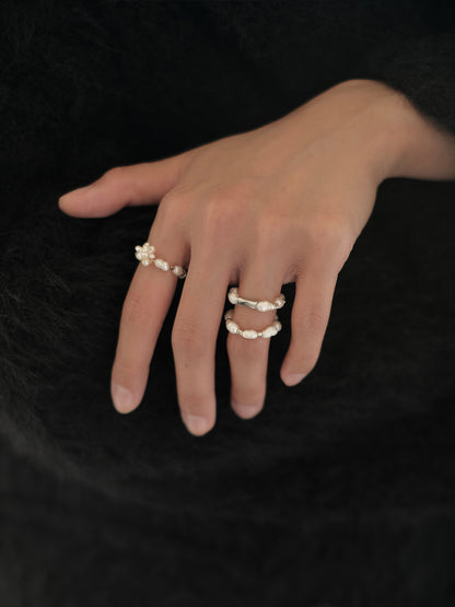 Simple Baroque Pearl Stacking Elastic Ring