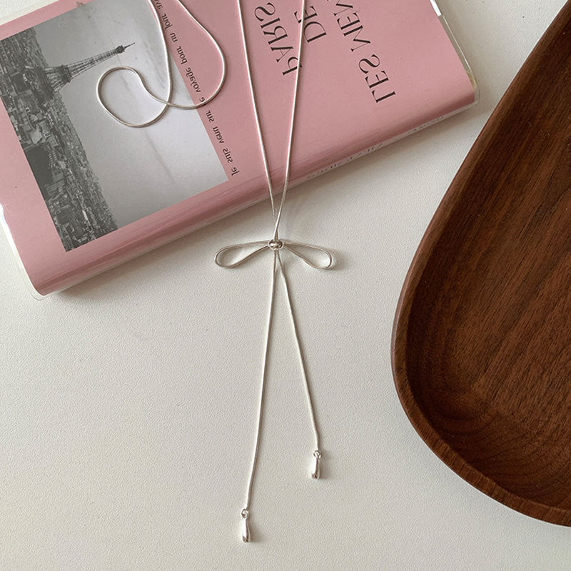Simple Bow Pull-Out Long Necklace,Lumivault.