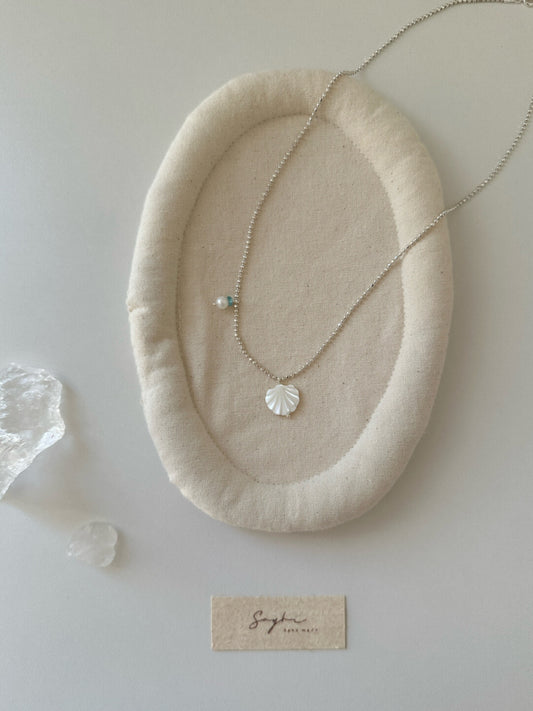 Sparkling Nacre Shell Silver Necklace - Lumivault