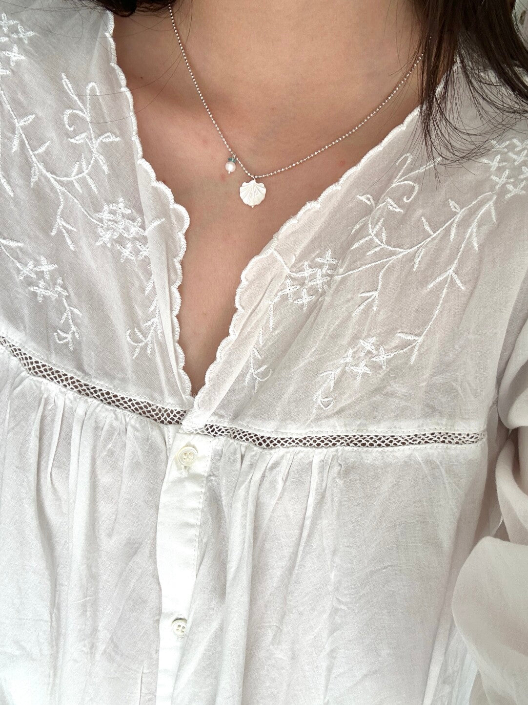 Sparkling Nacre Shell Silver Necklace,Lumivault.