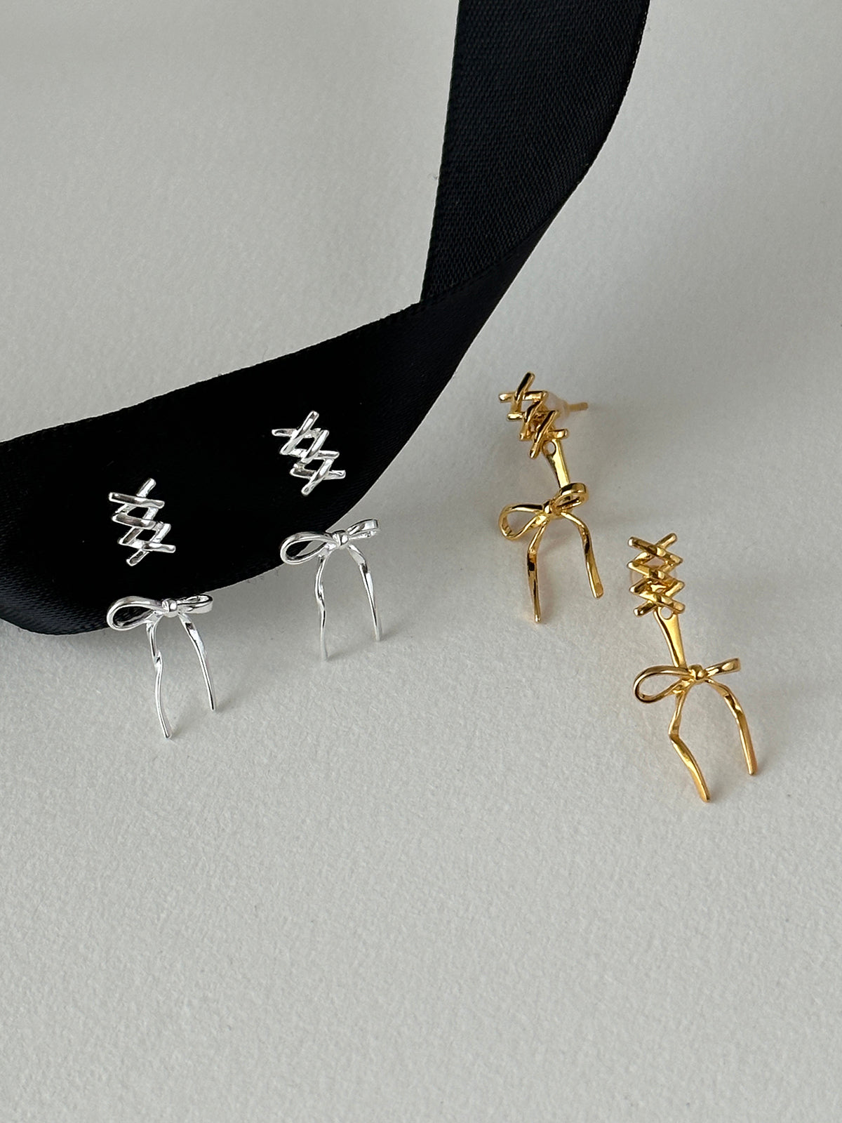 Sweet Bow Earrings,Lumivault.