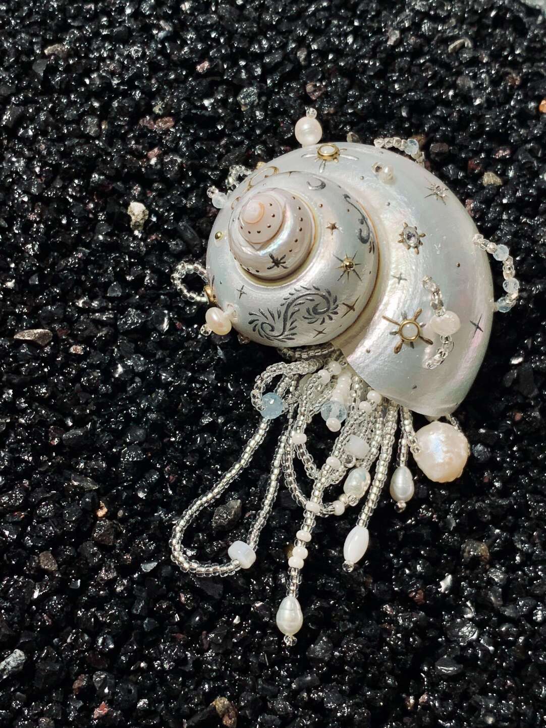 Symbiosis Conch Necklace,Lumivault.