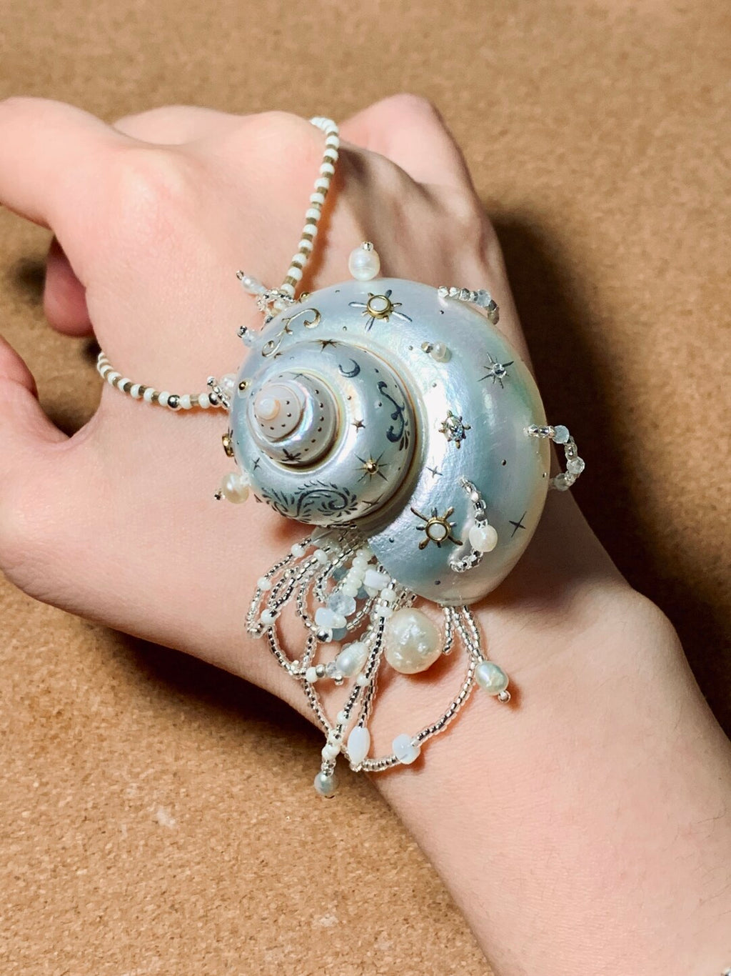 Symbiosis Conch Necklace,Lumivault.