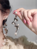 Twisted Geometric Pearl Earrings,Lumivault.