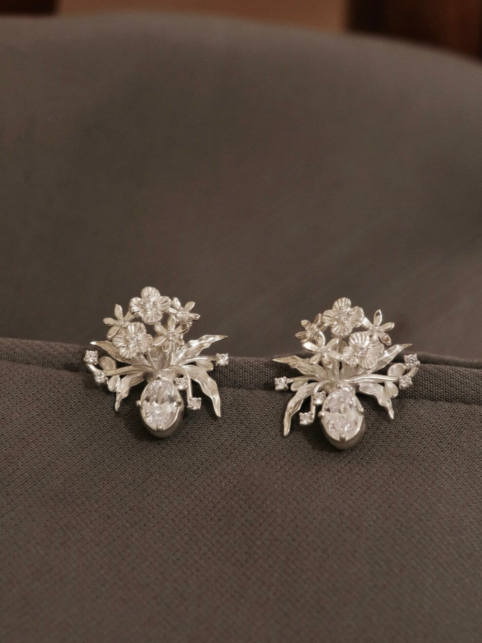 Handmade Vase Silver Earrings,Lumivault.