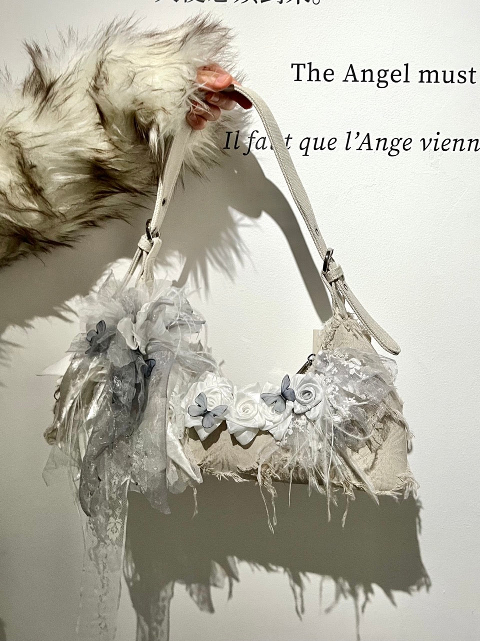 Vintage Lace Rose Baguette Bag - Lumivault