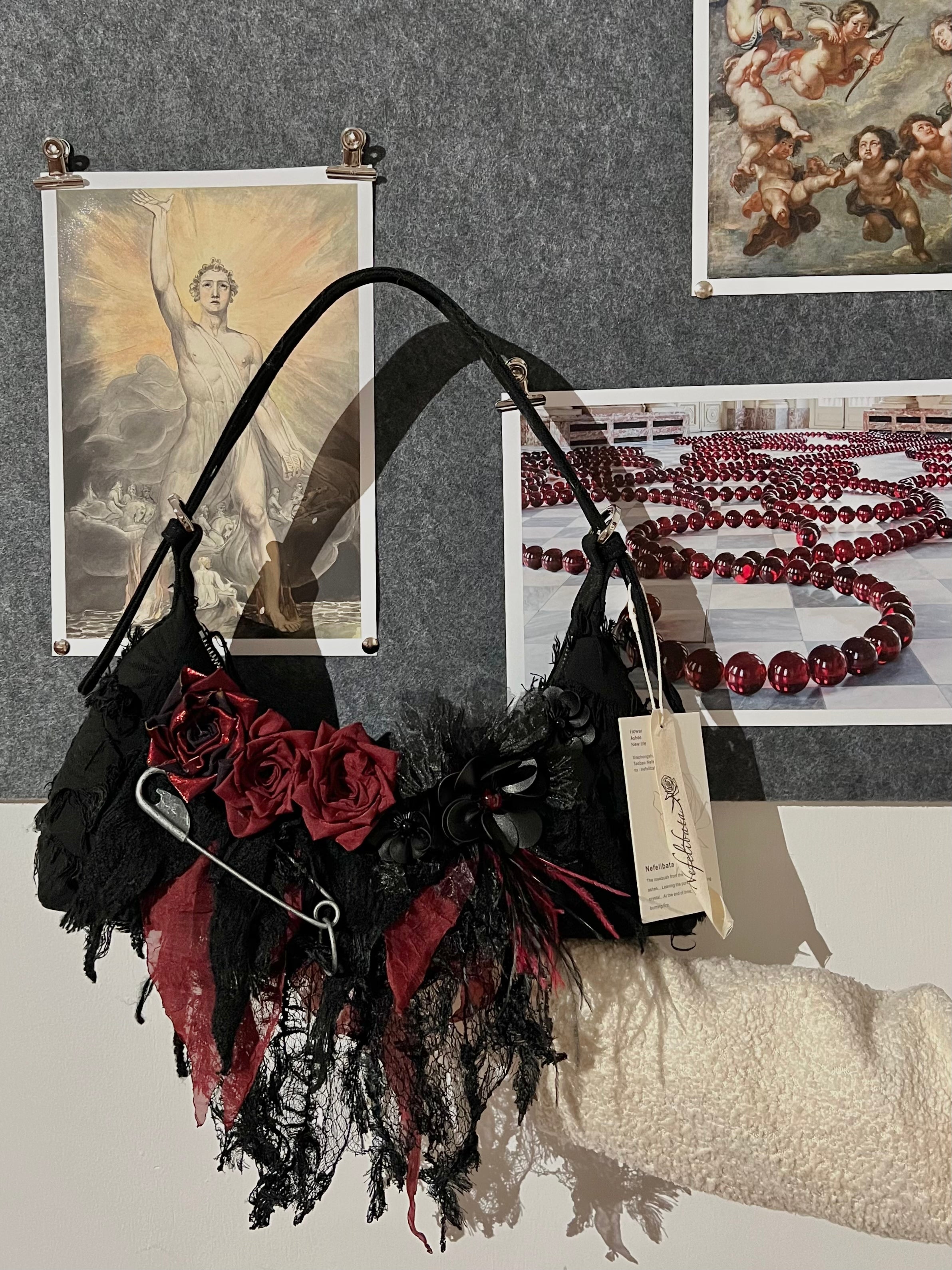 Vintage Lace Rose Baguette Bag - Lumivault