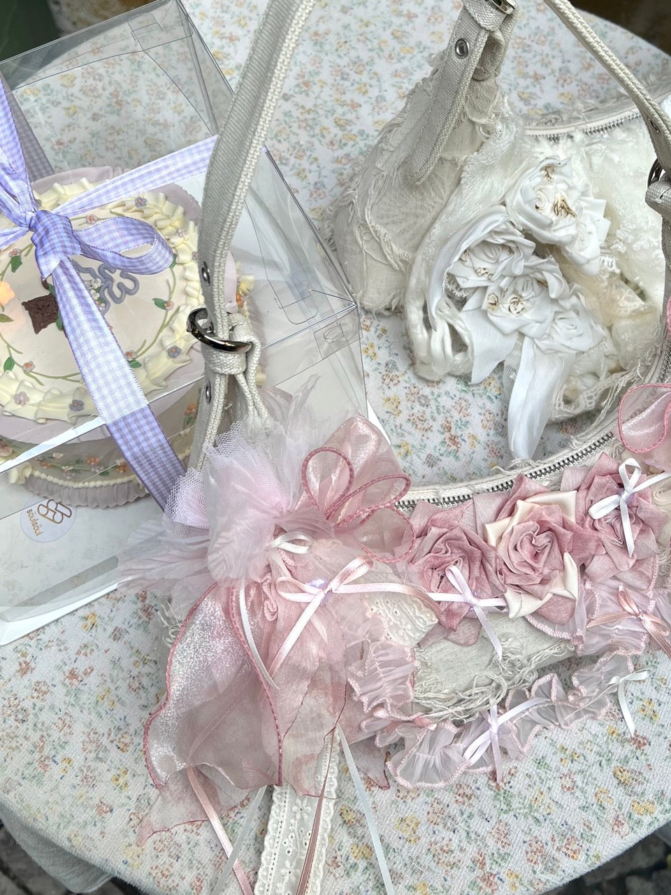 Vintage Lace Rose Baguette Bag - Lumivault