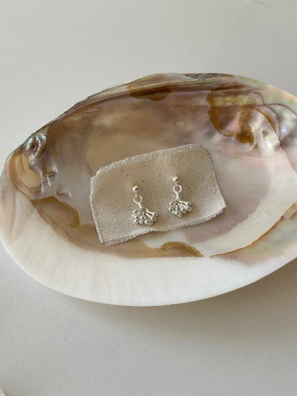 White Mist Flower Silver Earrings - Lumivault