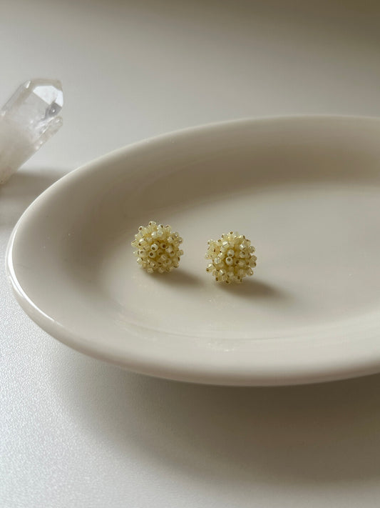Yellow Flower Beaded Earrings - Lumivault