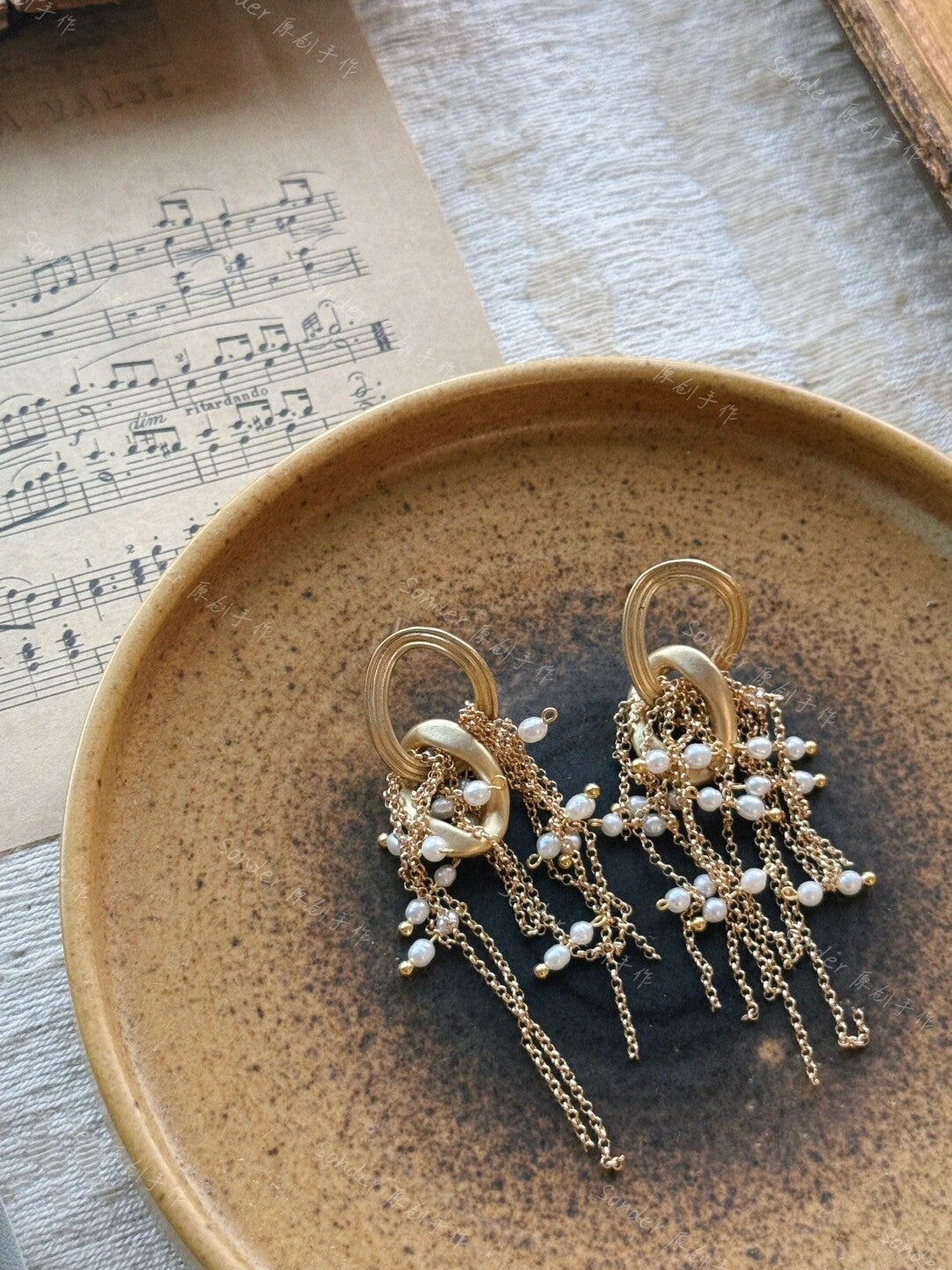 Starry Sky Pearl Earrings,Lumivault.