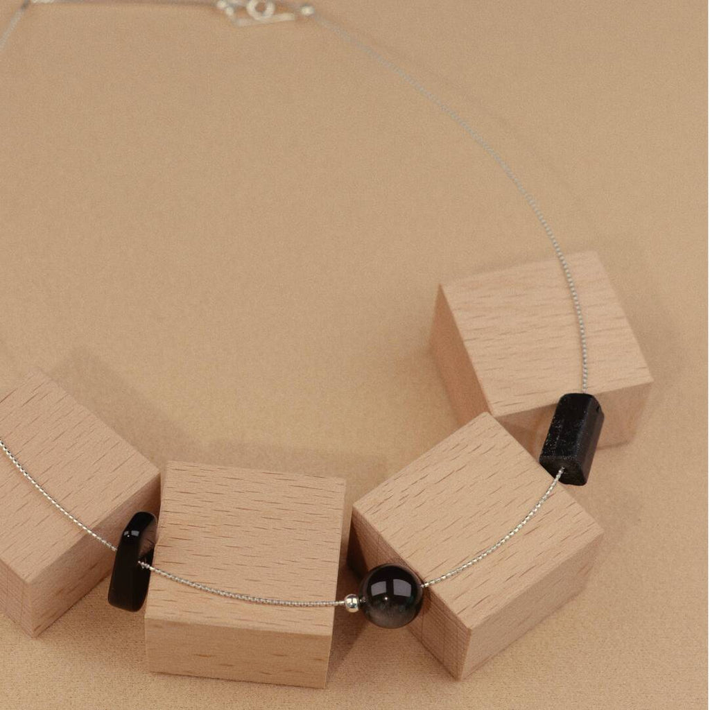 Island Collarbone Chain,Lumivault.