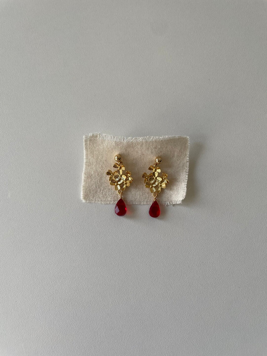 Original Handmade October Osmanthus Earrings,Studs / Red,Lumivault.