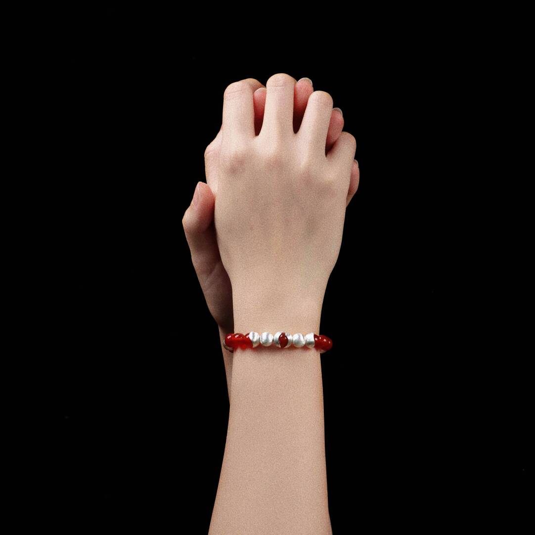 Red Sun White Snow Beaded Bracelet,Lumivault.