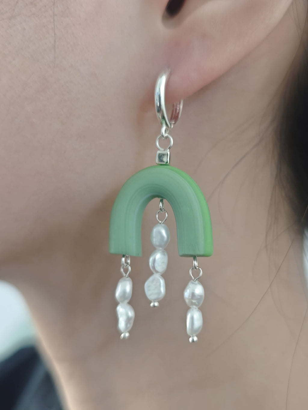 Emerald Arch Earrings,Lumivault.
