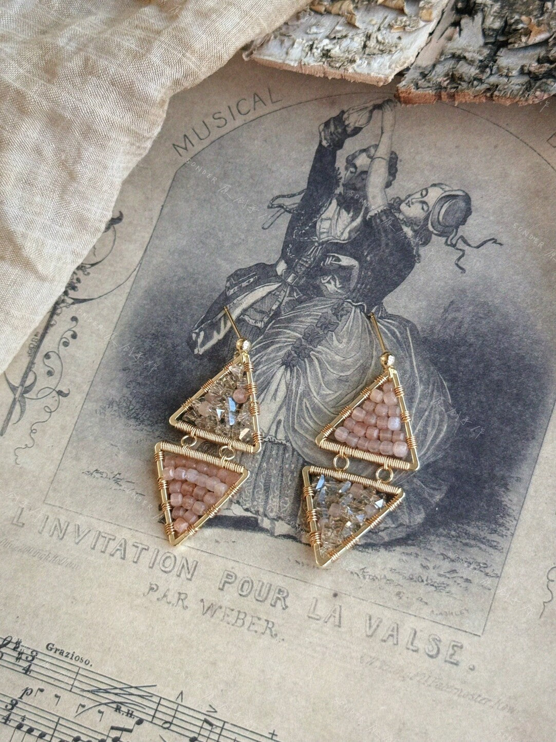 Golden Sun Earrings,Lumivault.