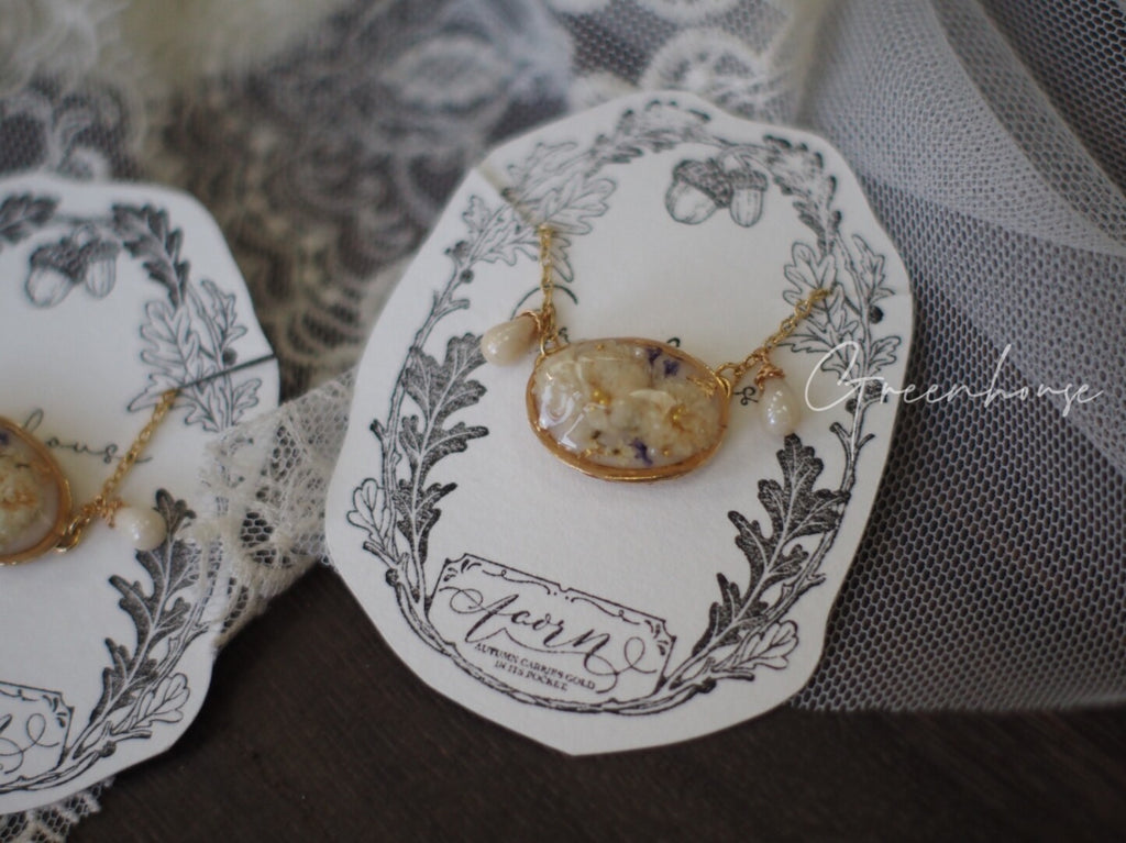 Champagne Petal Handcraft Resin Pendant Necklace,Lumivault.