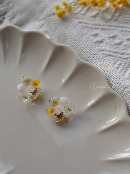 Blooming Circle Resin Earrings