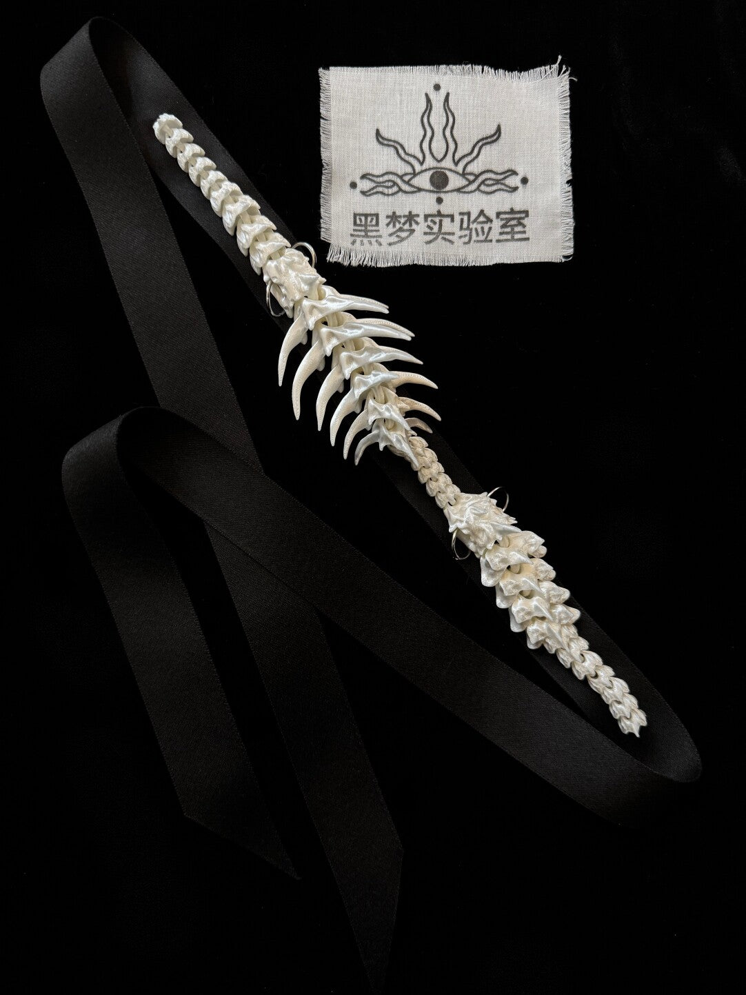 Vertebrae Hand Tie Necklace,Lumivault.