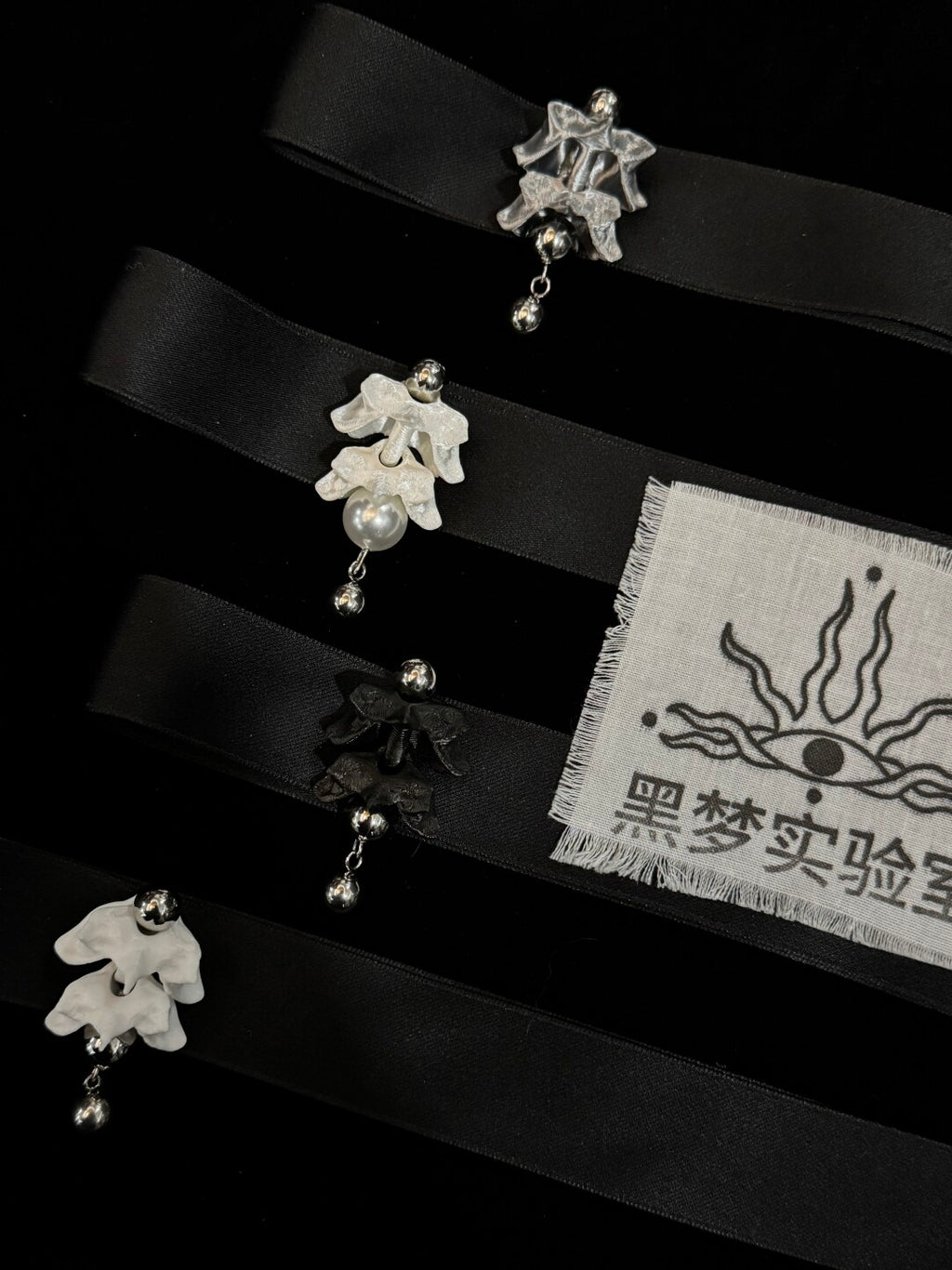 Bone Flower Choker,Lumivault.