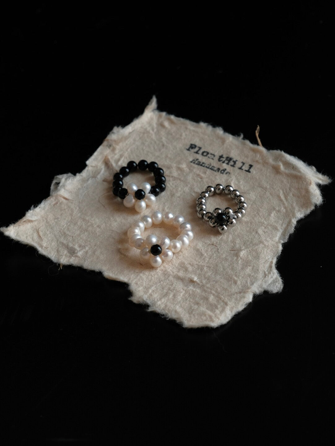 Beatuiful Flower Freshwater Pearl Beaded Ring,Lumivault.