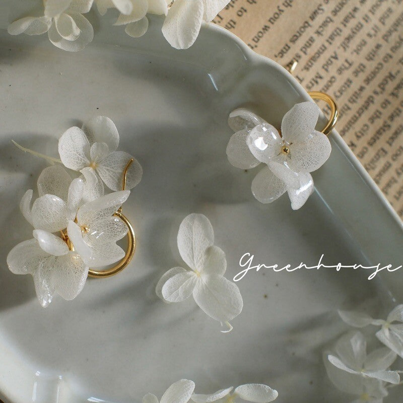 White Hydrangea Earrings,Lumivault.